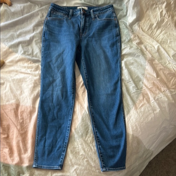 Classic Blue Women's Jeans - Picture 1 of 6